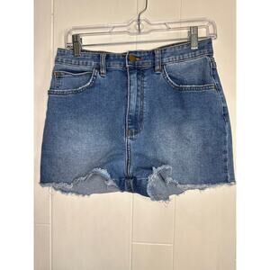 Billabong denim shorts size 28